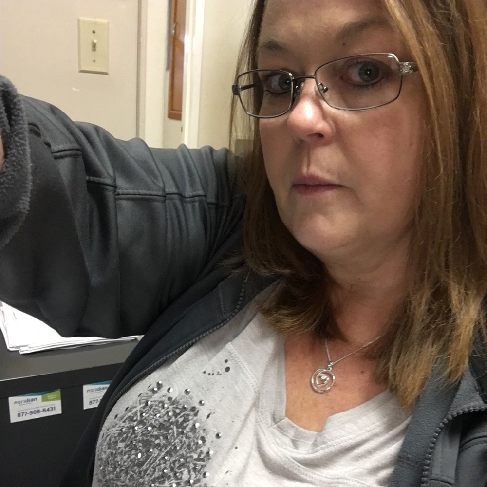 Meet your Posher, Dawn